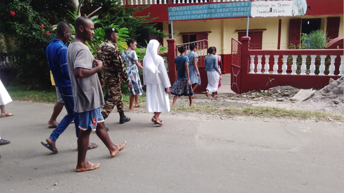 Agression de femme en pleine messe par huit filles à Nosy Boraha